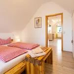 Land & Erlebnis Im Allgaeu Апартаменты *