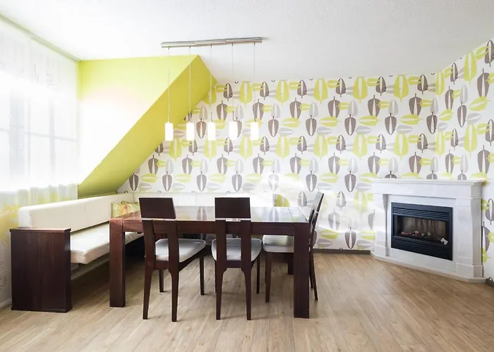 Wohnen - Schlafen - Essen Alles In Einem Haus Apartmán